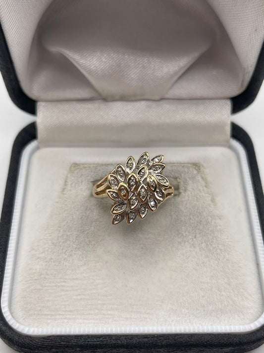 9ct gold diamond cluster ring
