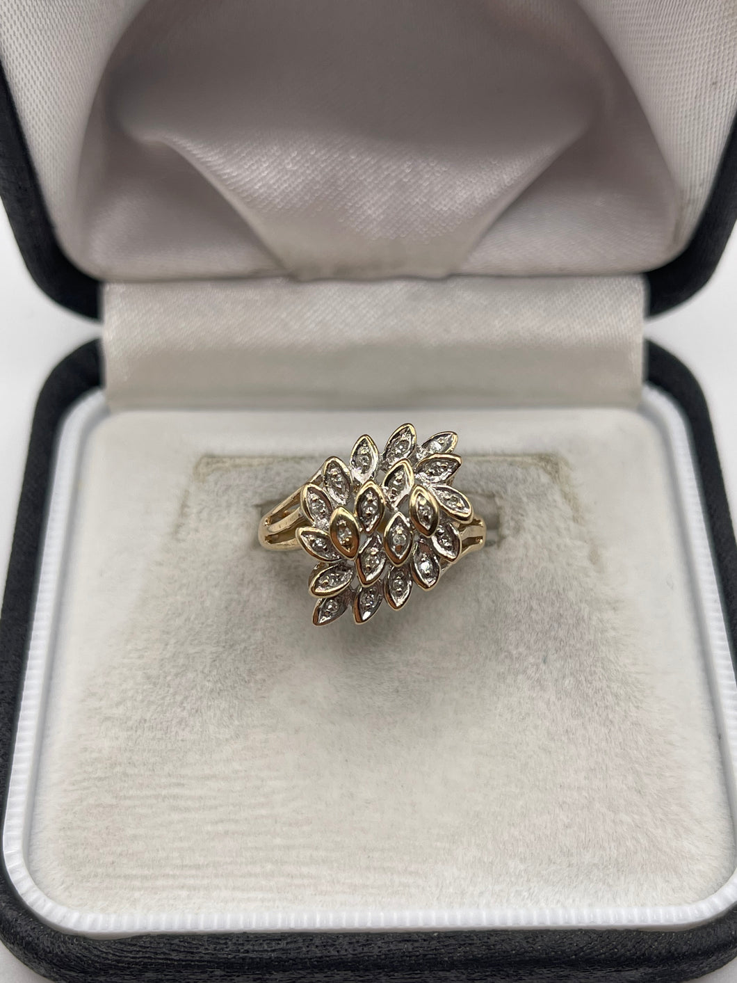 9ct gold diamond cluster ring
