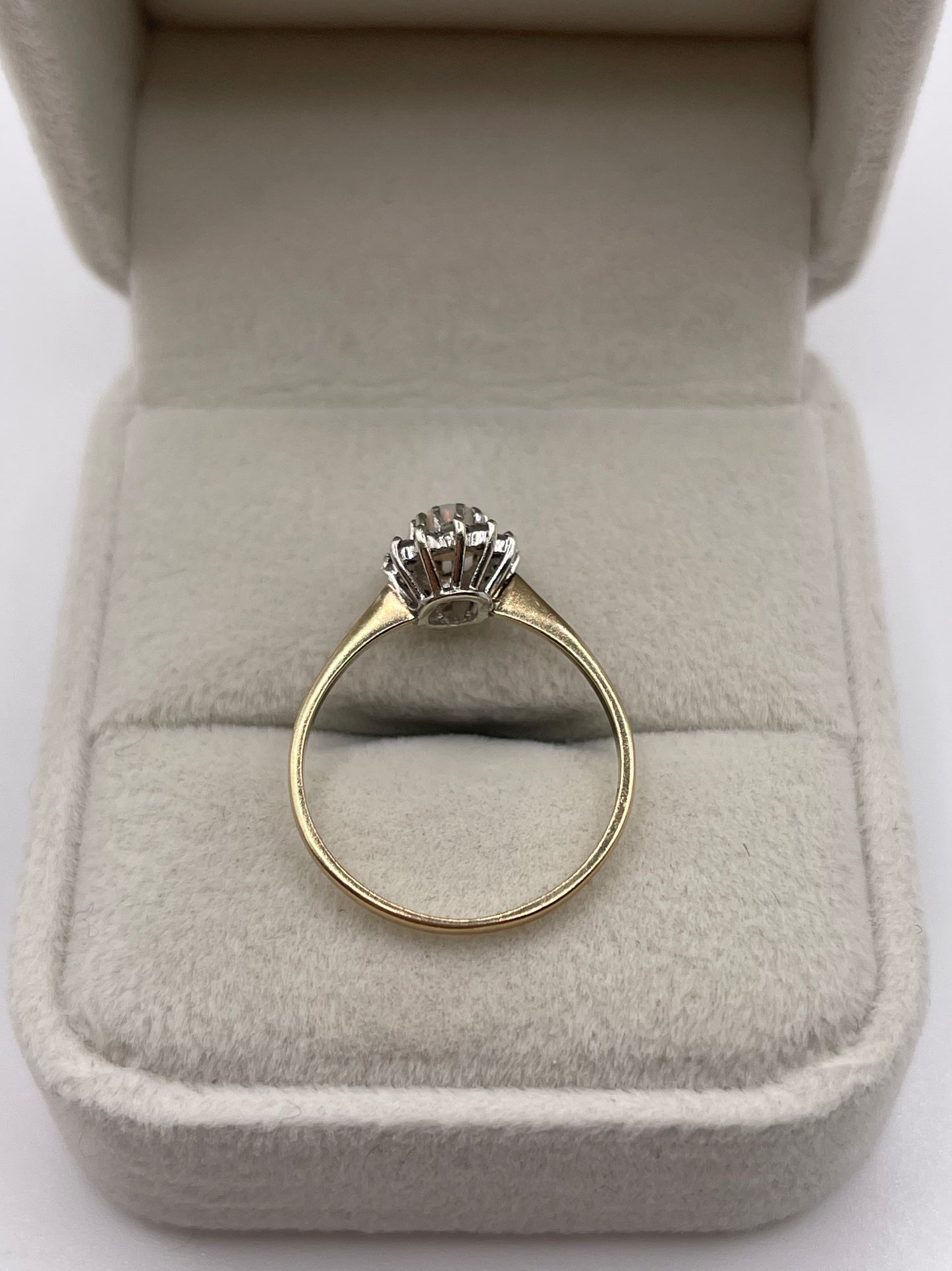 9ct gold opal and diamond ring