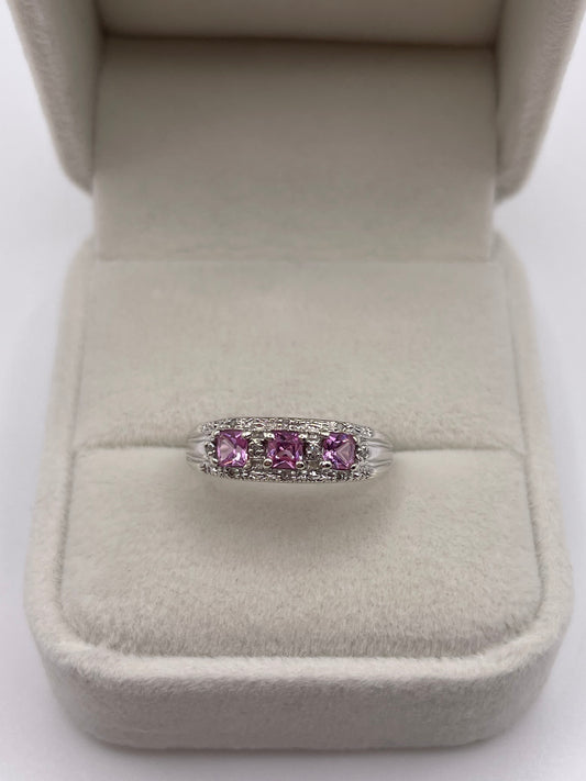 9ct white gold pink topaz and diamond ring