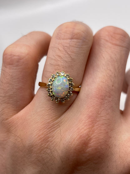 18ct gold opal and diamond ring