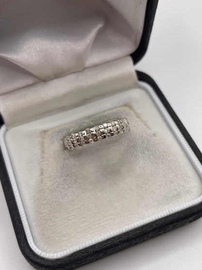 9ct white gold diamond cluster ring