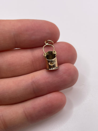 9ct gold coal scuttle charm