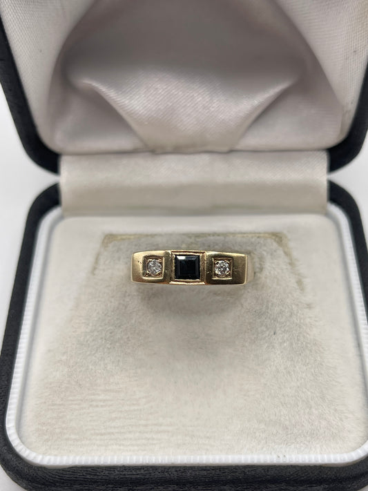 9ct gold sapphire and diamond ring
