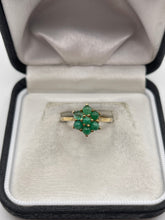 Load image into Gallery viewer, 9ct gold cabochon emerald ring
