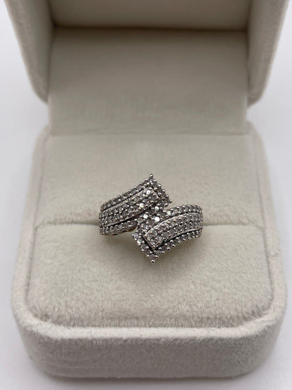 9ct gold diamond cluster ring