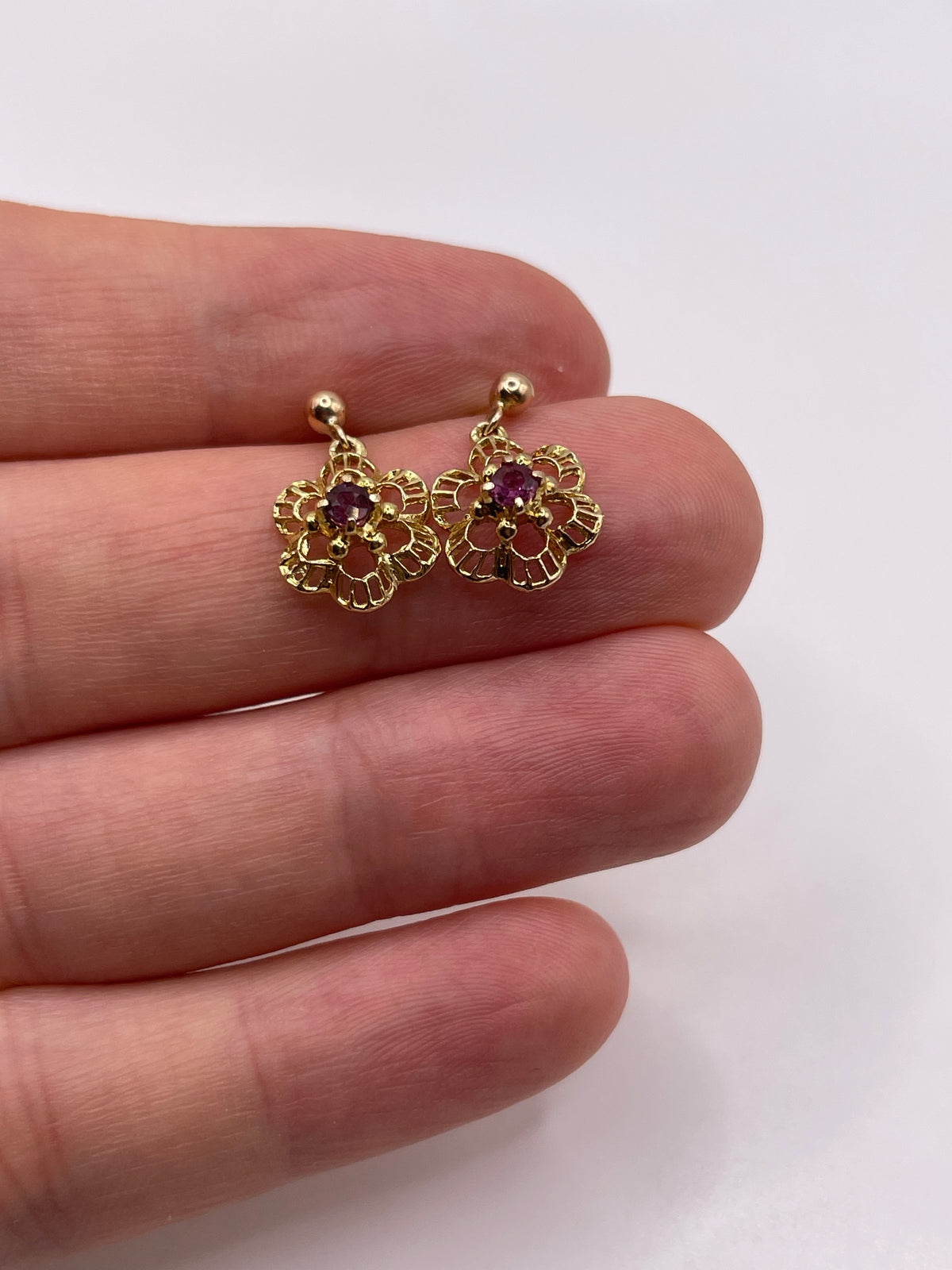 9ct gold ruby earrings
