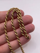 Load image into Gallery viewer, 9ct gold chain 64
