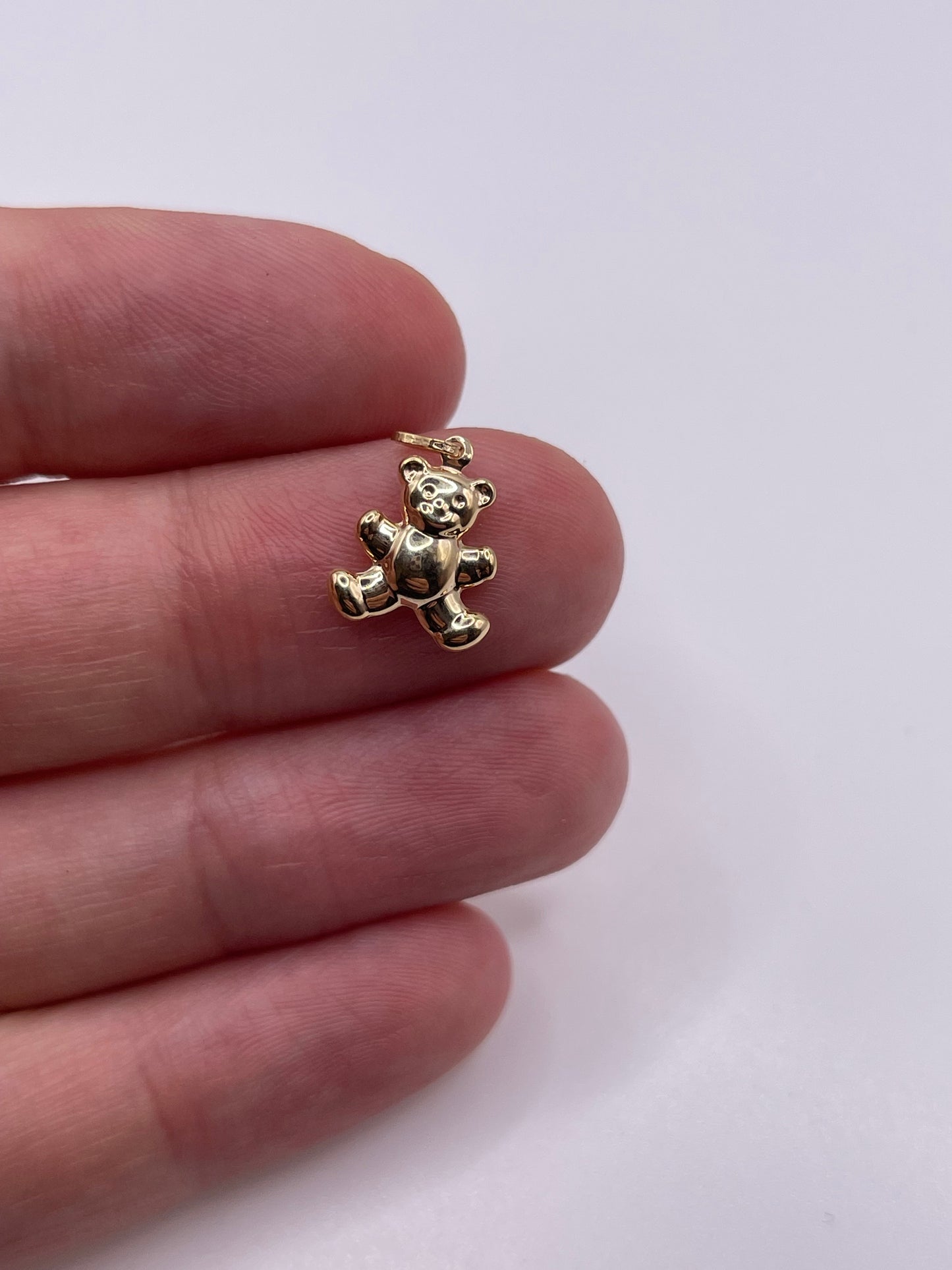 9ct gold bear charm