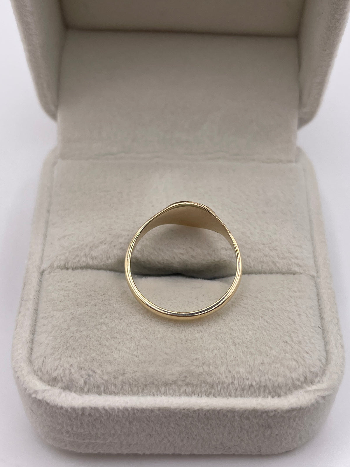 9ct gold signet ring