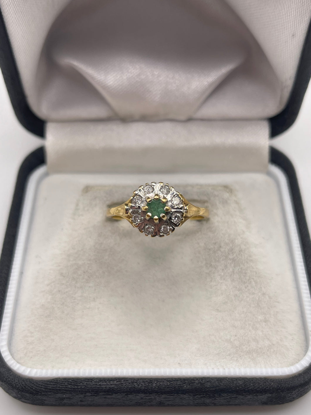 18ct gold emerald and diamond ring