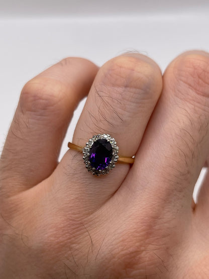 18ct gold amethyst and diamond ring