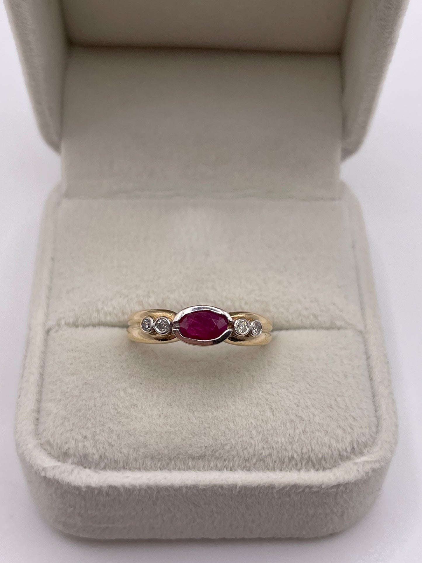 9ct gold ruby and diamond ring