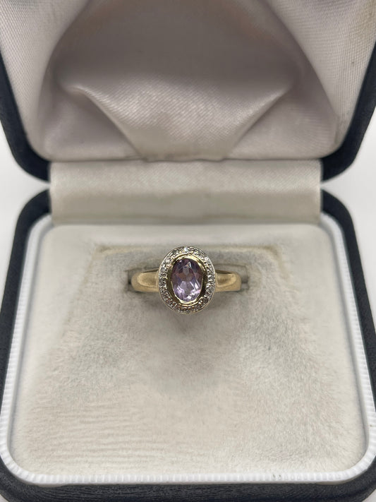 9ct gold amethyst and diamond ring QRFZ
