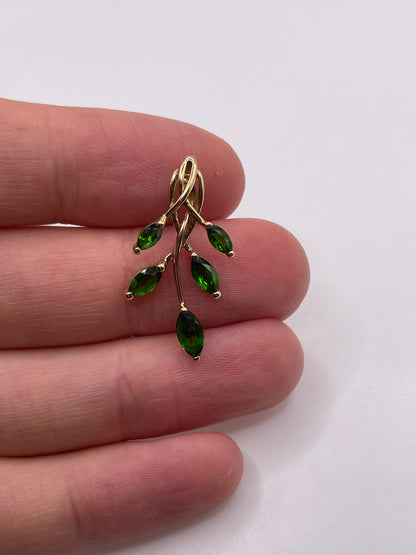 9ct gold diopside pendant