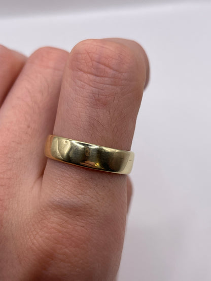9ct gold band