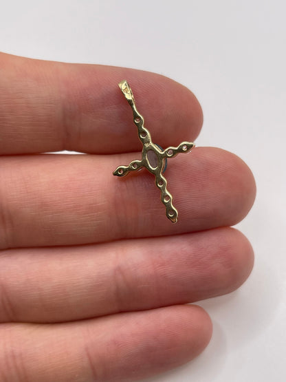9ct gold apatite cross pendant