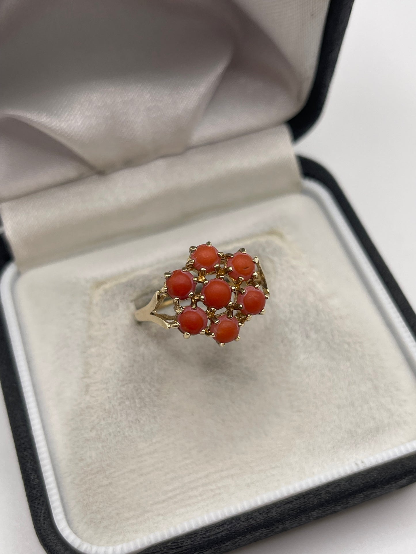 9ct gold coral cluster ring