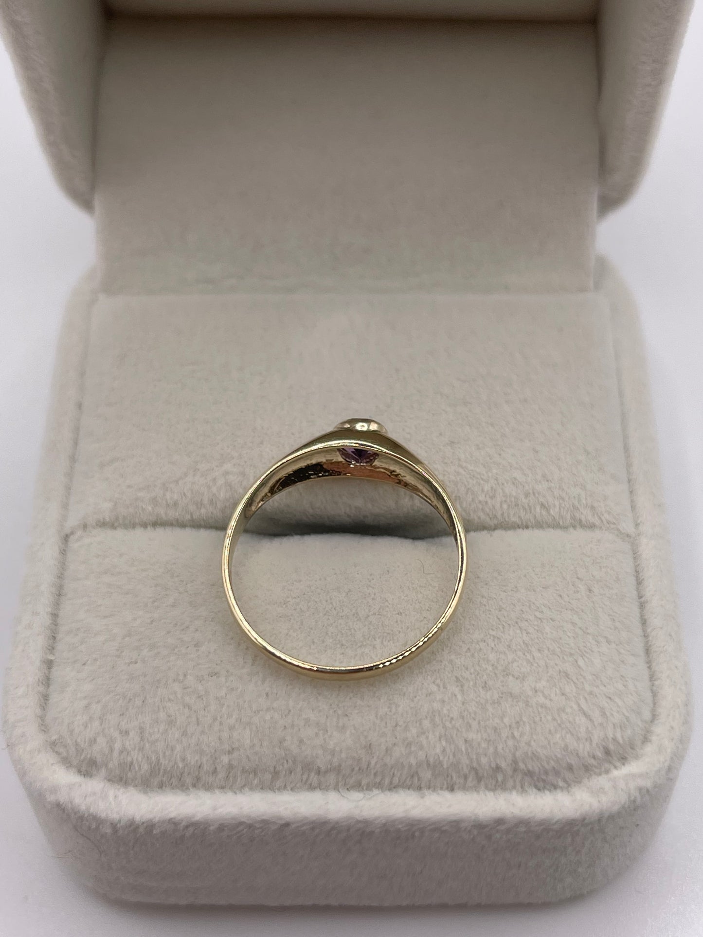 9ct gold amethyst gypsy ring