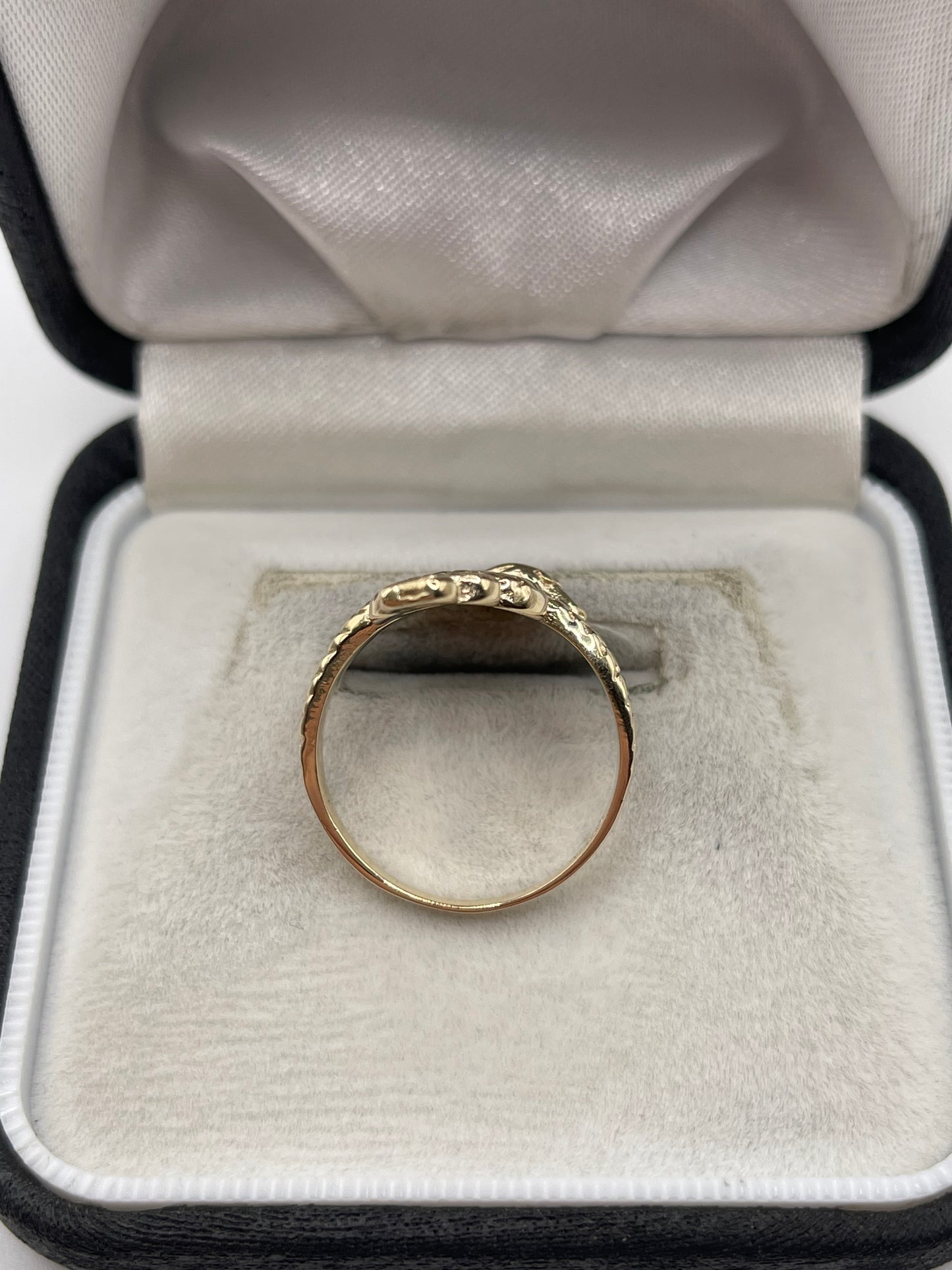 9ct gold snake ring