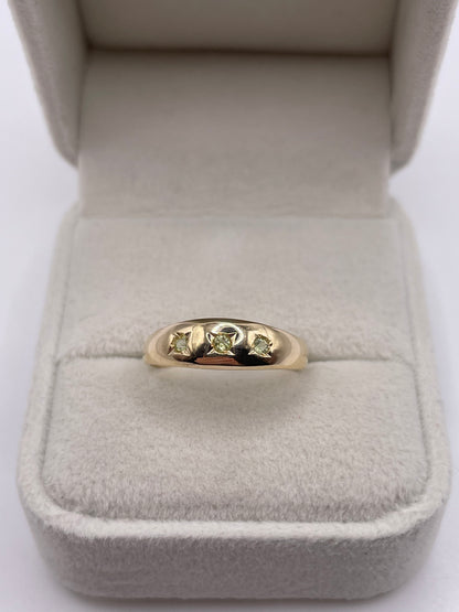 9ct gold peridot gypsy ring