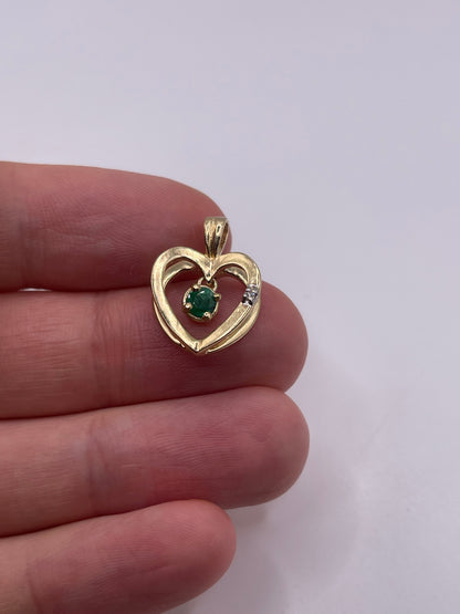 9ct gold emerald and diamond pendant