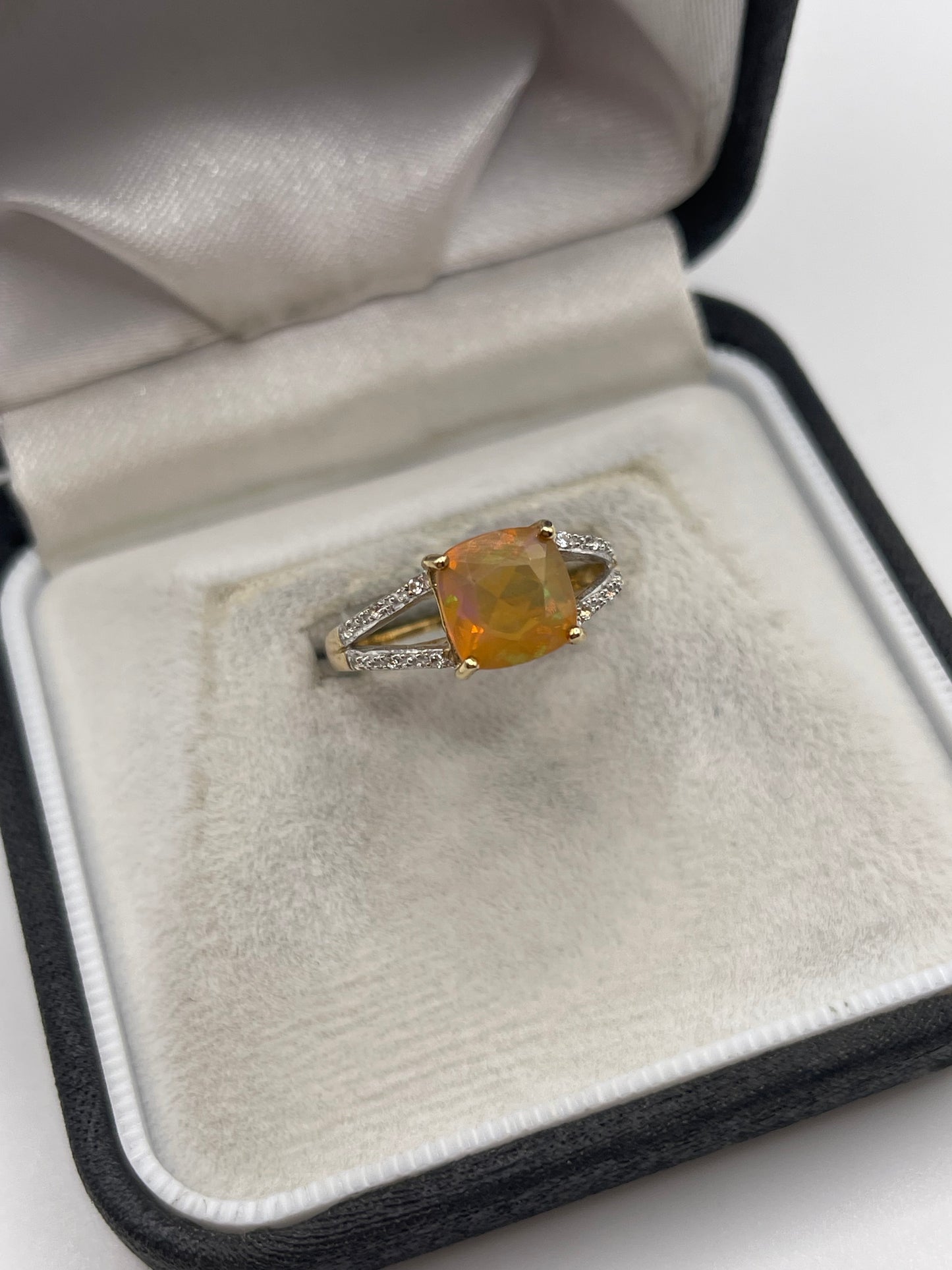 9ct gold opal and zircon ring