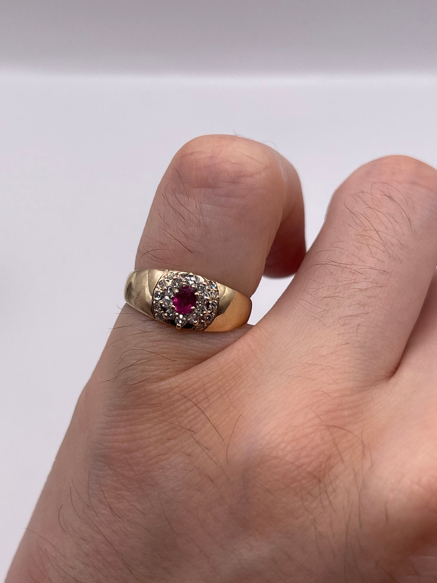 9ct gold ruby and diamond ring