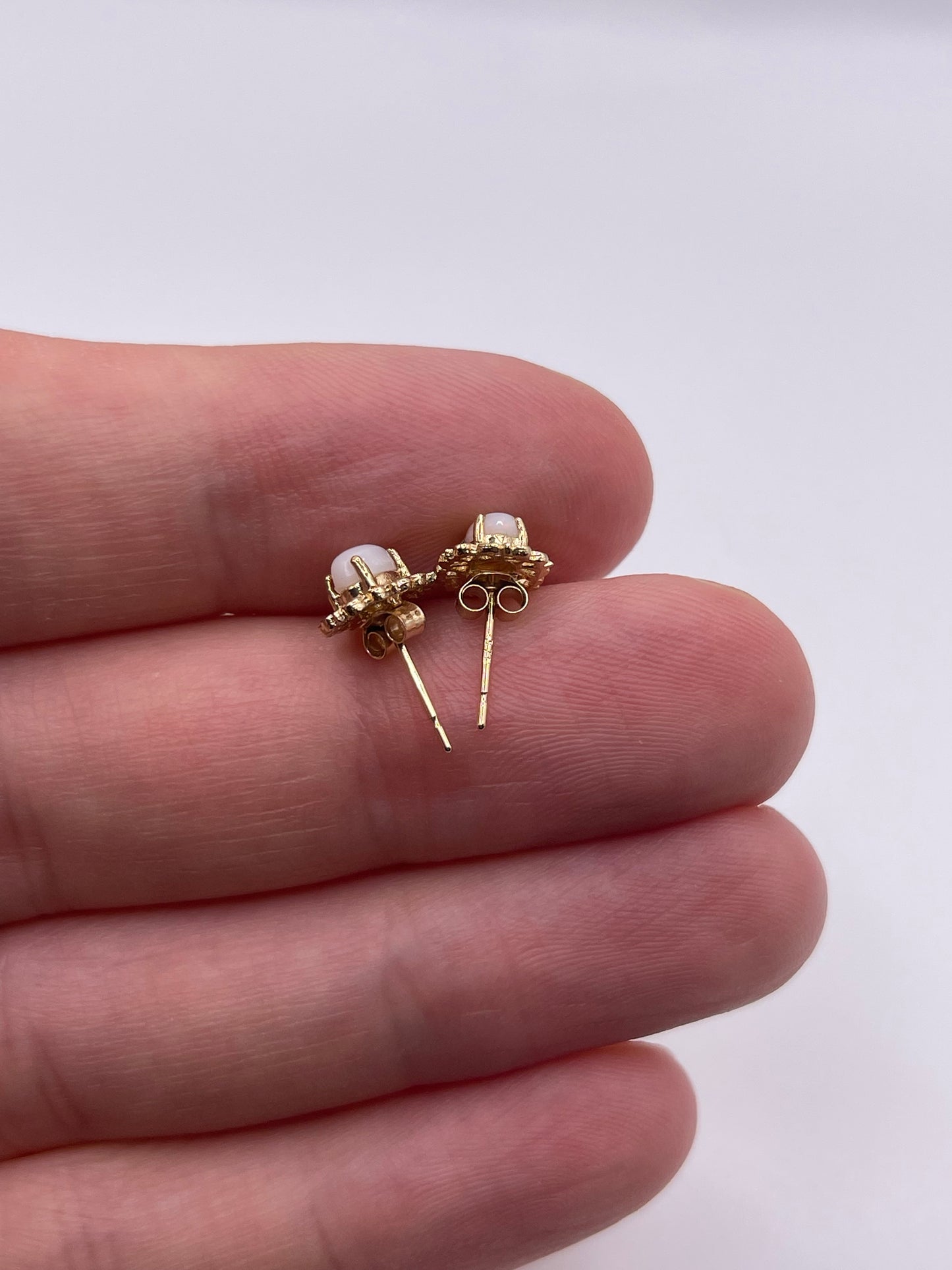 9ct gold opal earrings