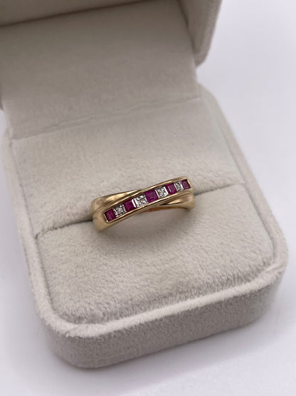 9ct gold ruby and diamond ring