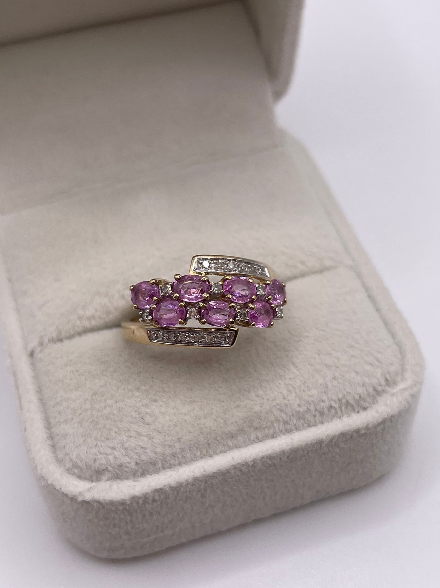 9ct gold pink sapphire and diamond ring