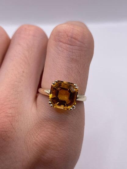 9ct gold citrine ring