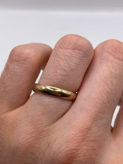 9ct gold band