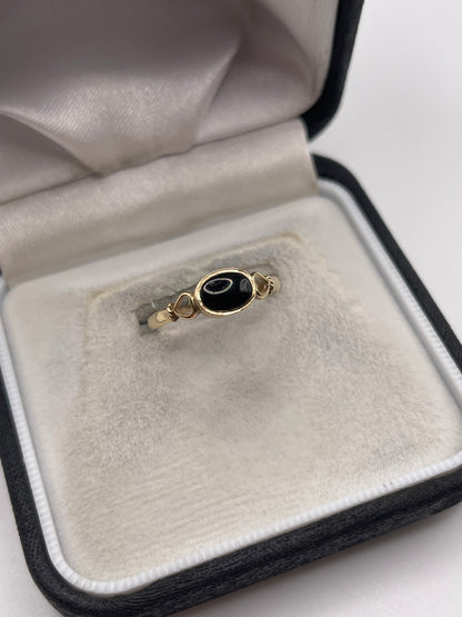 9ct gold onyx ring