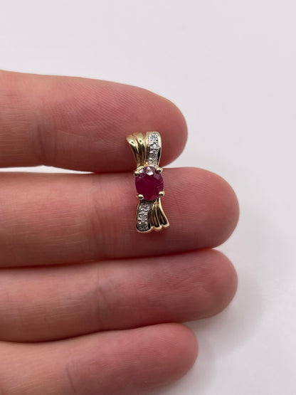 9ct gold ruby and diamond pendant