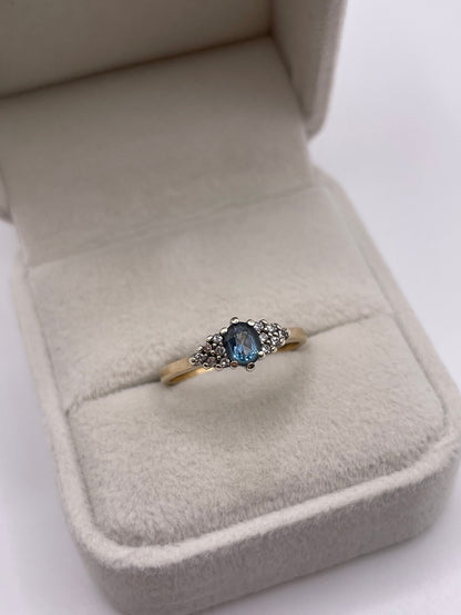 9ct gold topaz and diamond ring
