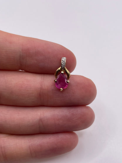 9ct gold ruby and diamond pendant