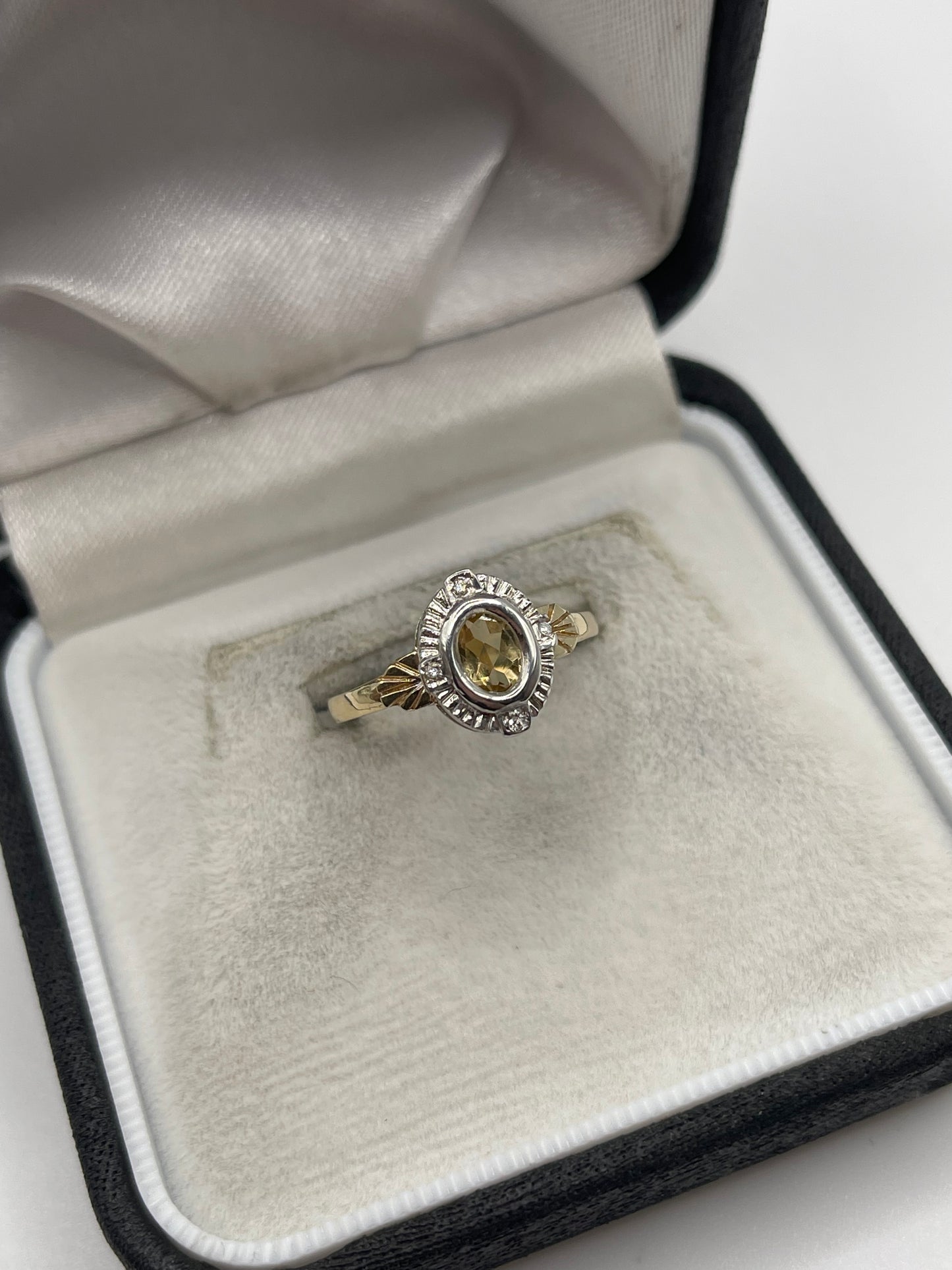 9ct gold citrine and diamond ring