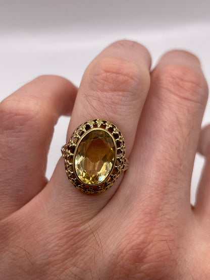 8ct gold citrine ring