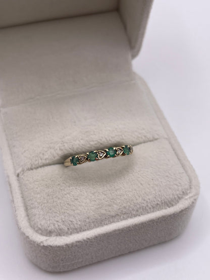 9ct gold emerald and diamond ring