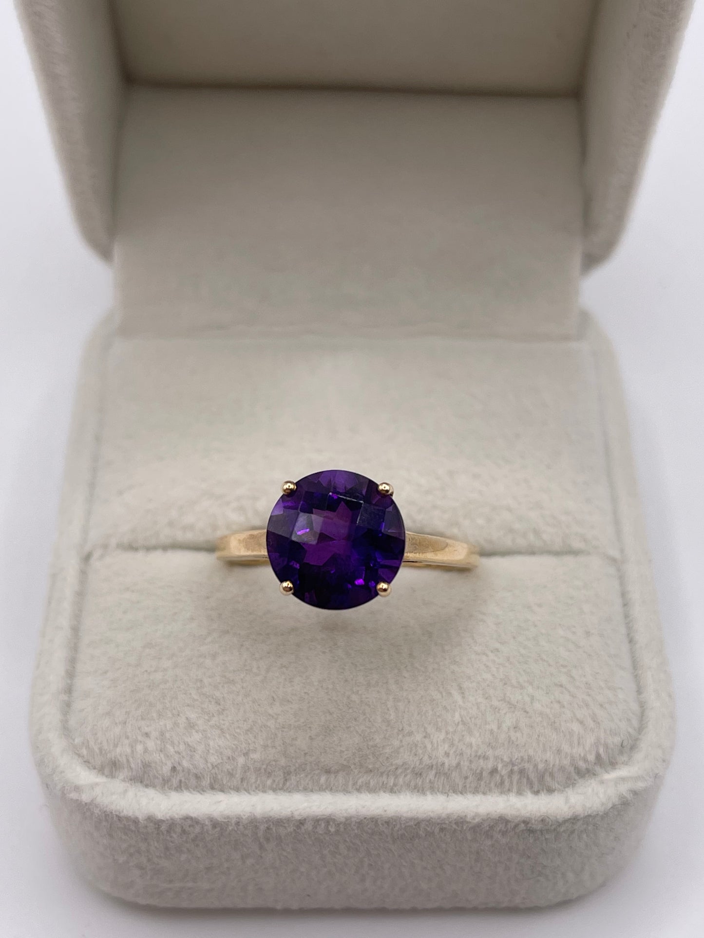 9ct gold amethyst ring