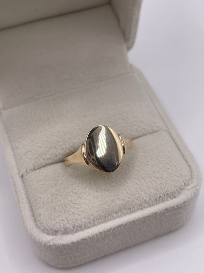 9ct gold signet ring
