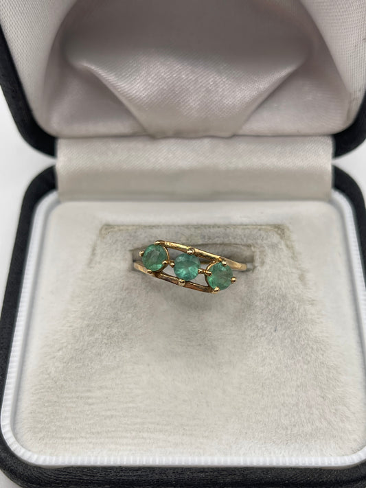 9ct gold emerald ring