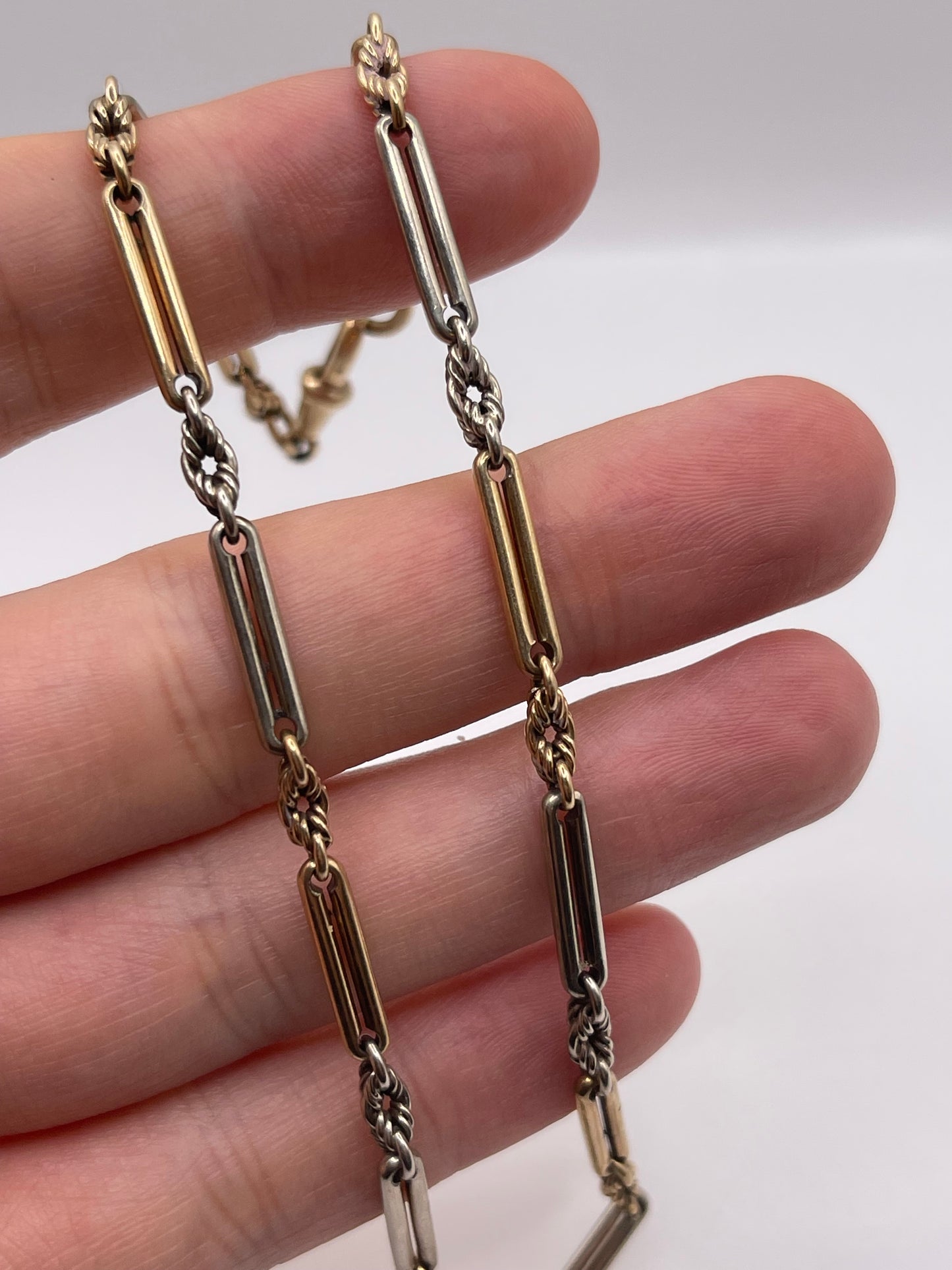 9ct two tone gold chain 180