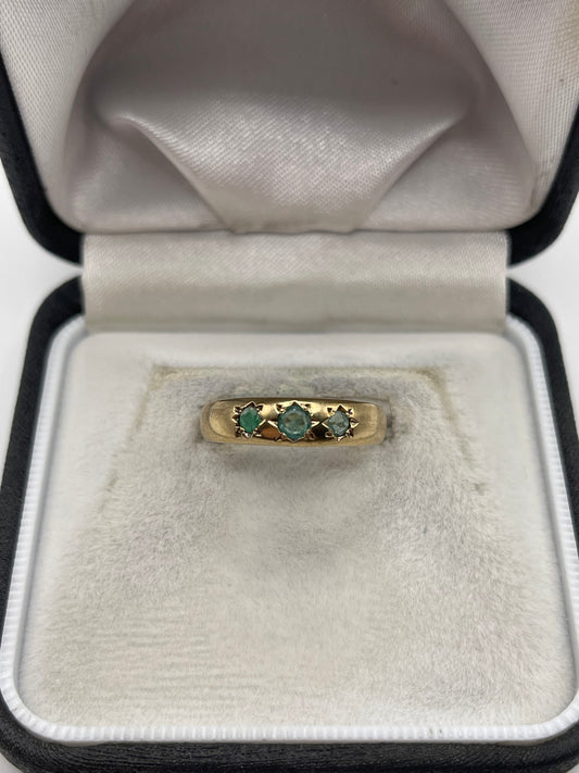 9ct gold emerald gypsy ring