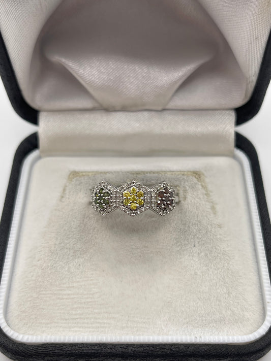 9ct white gold diamond cluster ring