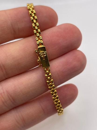 18ct gold emerald and diamond bracelet