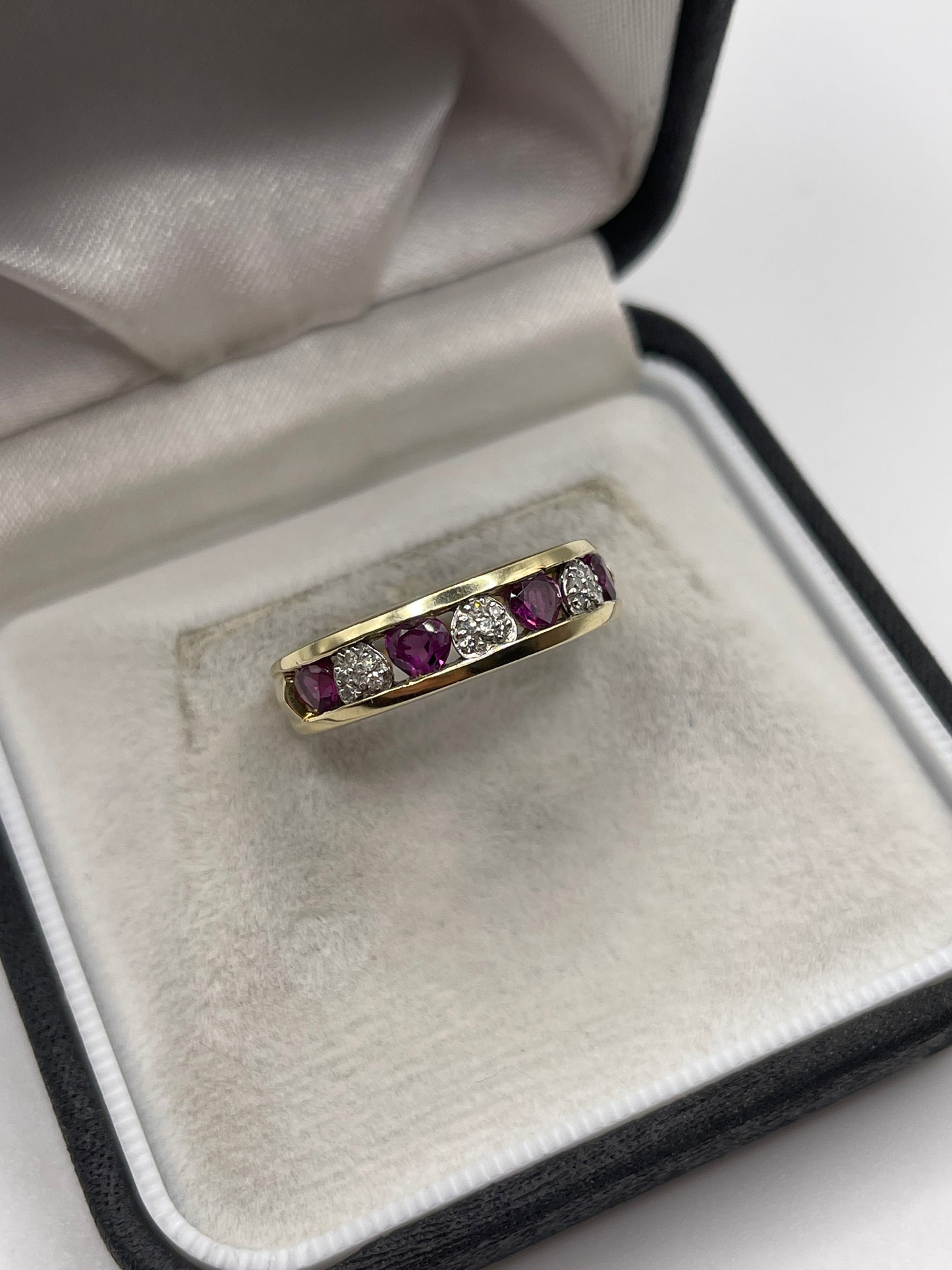9ct gold almandine garnet and diamond ring