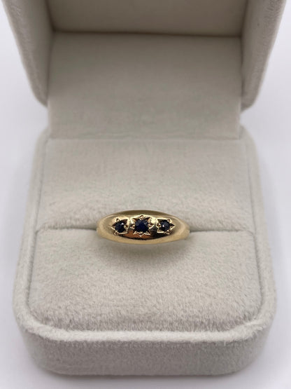 9ct gold sapphire gypsy ring