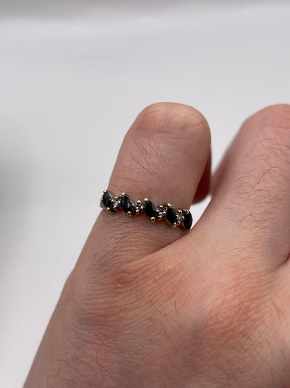 9ct gold sapphire and diamond ring